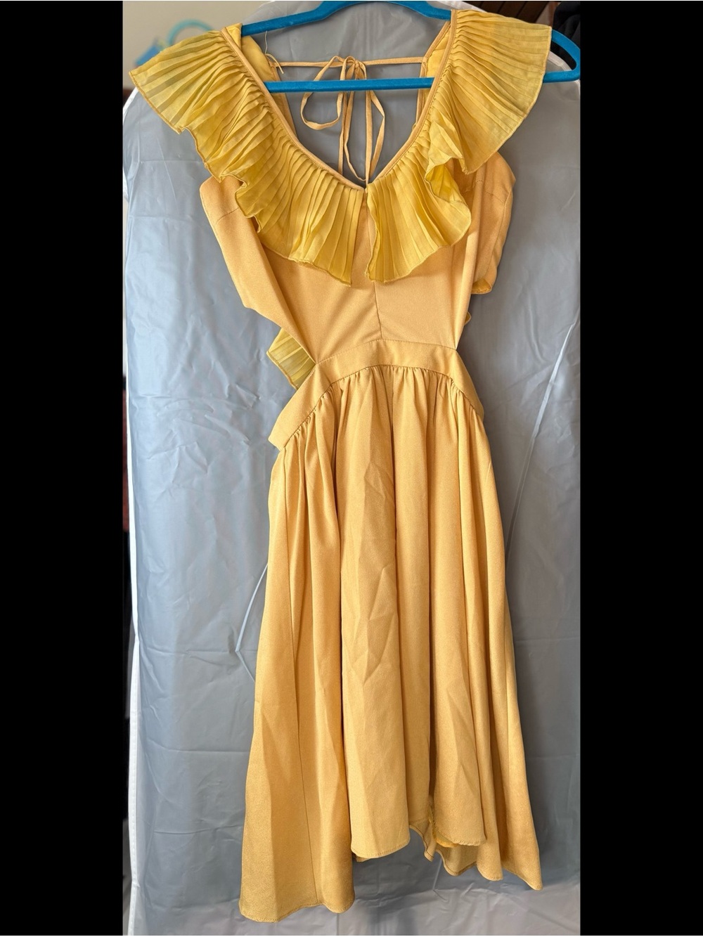 Ark & Co Cut out Dress